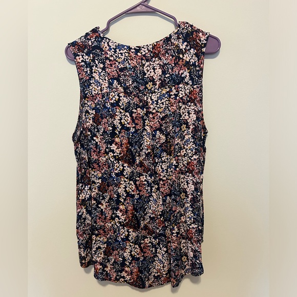 Maurices Floral Tank Top Blouse - Picture 3 of 4